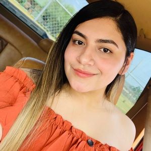 Meet your Posher, Ana